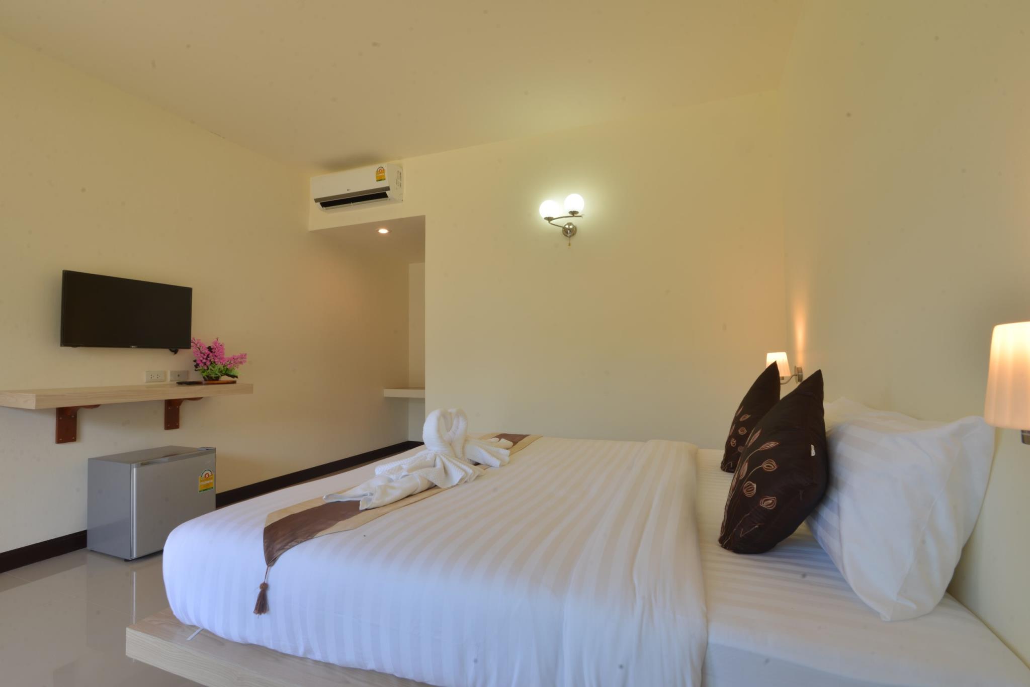 Malee Sirin Old Town Resort
