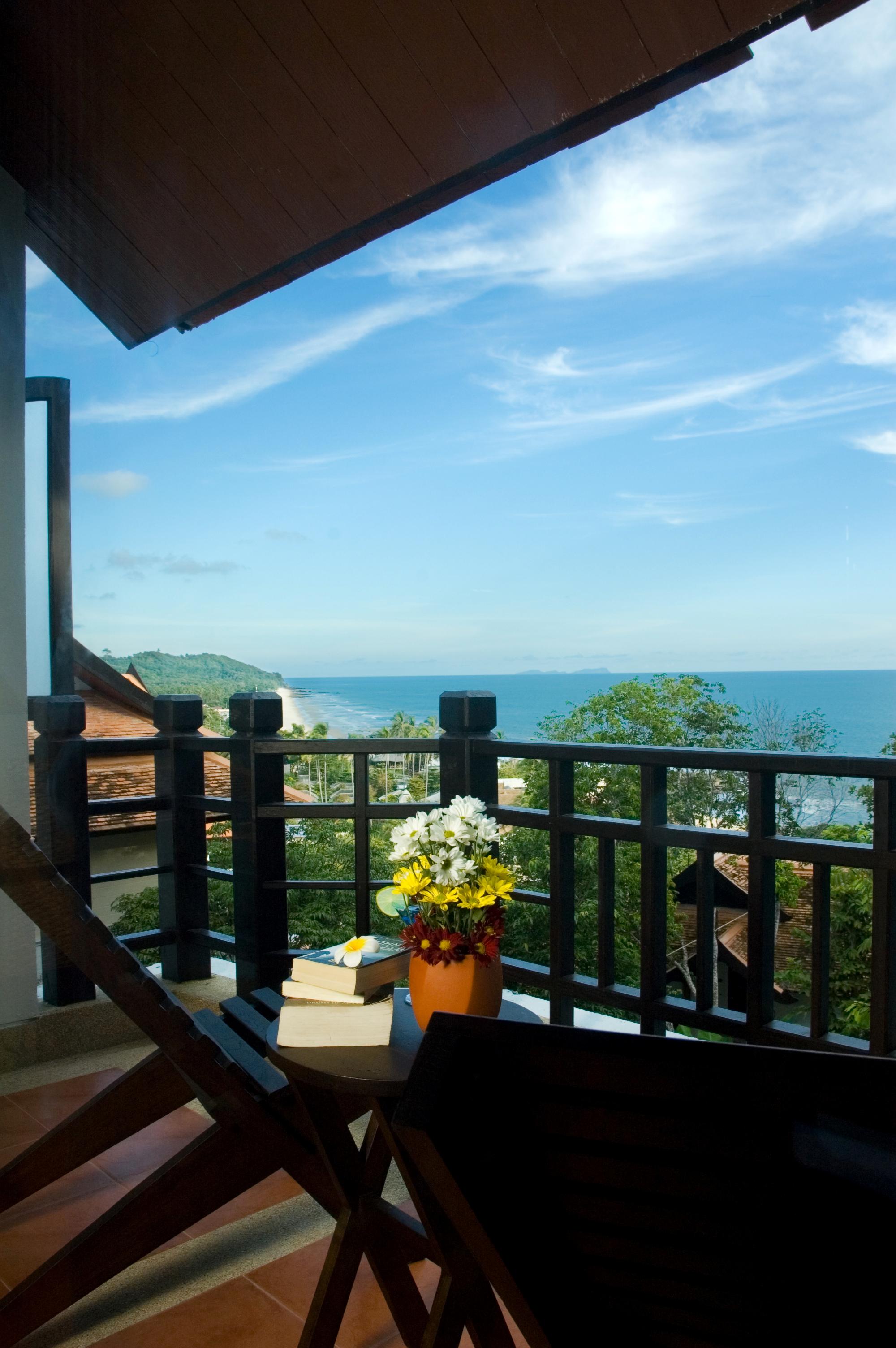 Rawi Warin Resort & Spa
