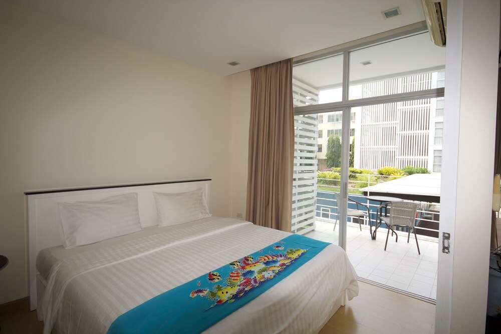 At Sea Condotel