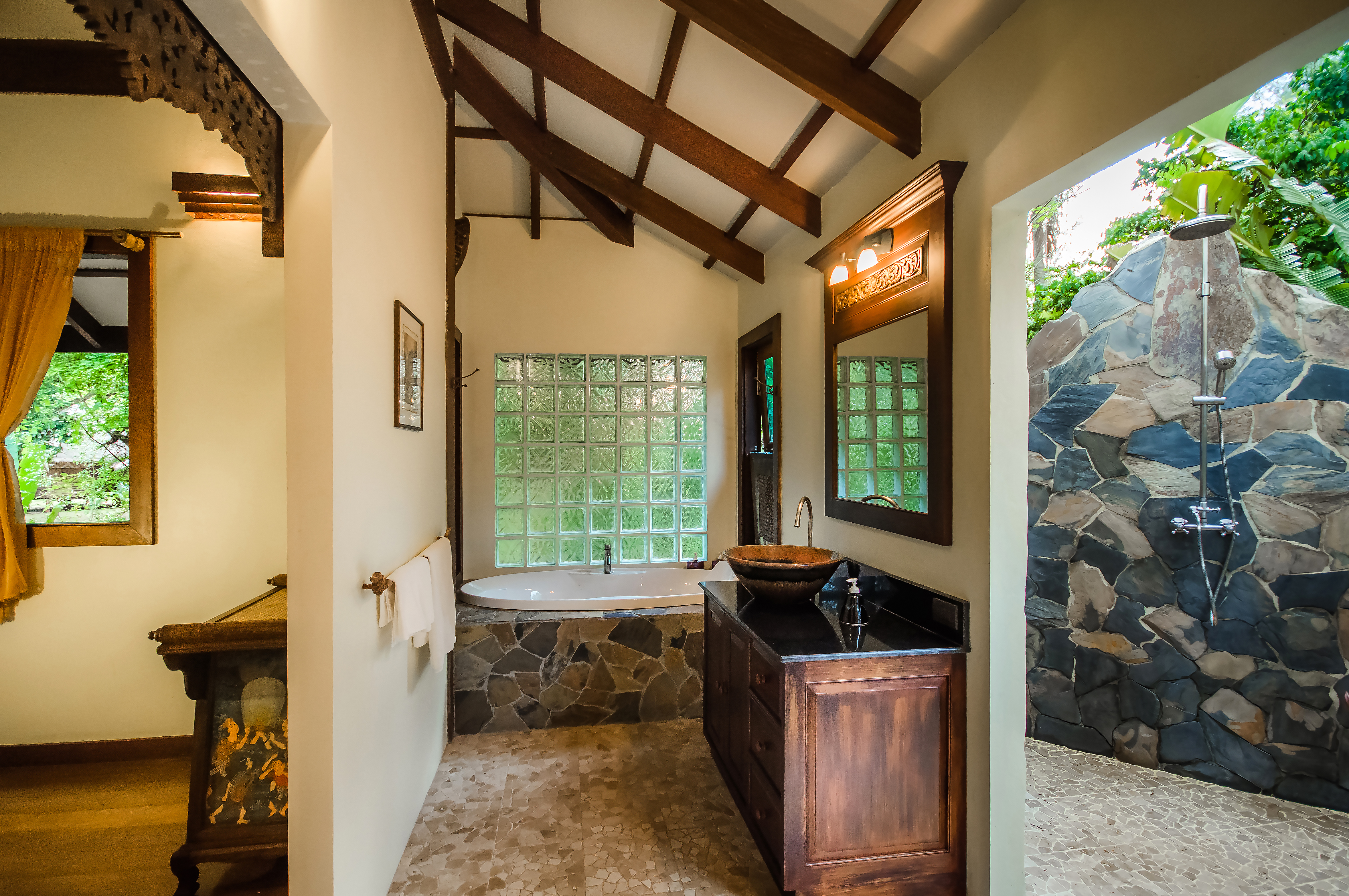 Koh Jum Beach Villas