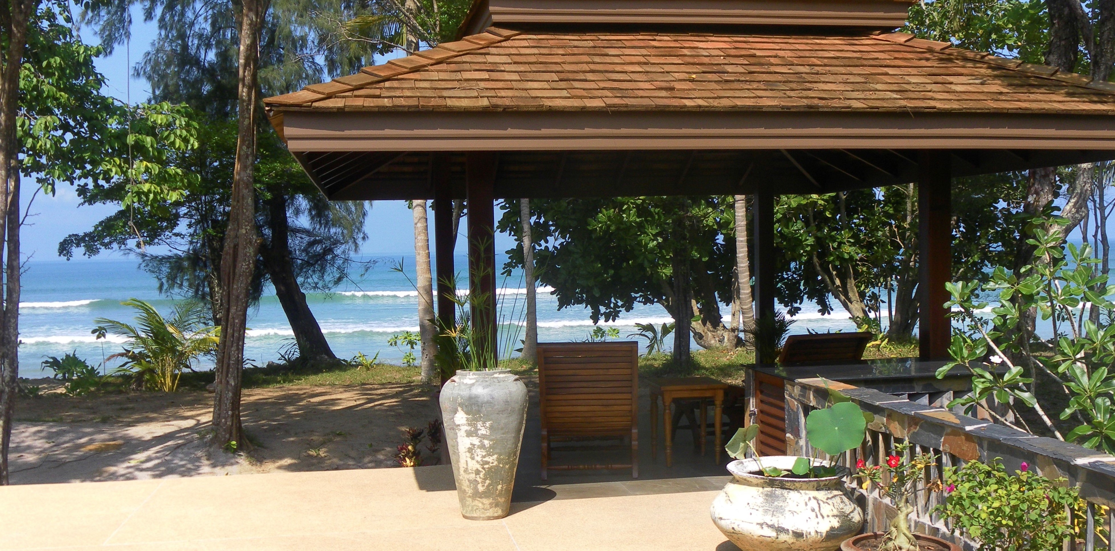 Koh Jum Beach Villas