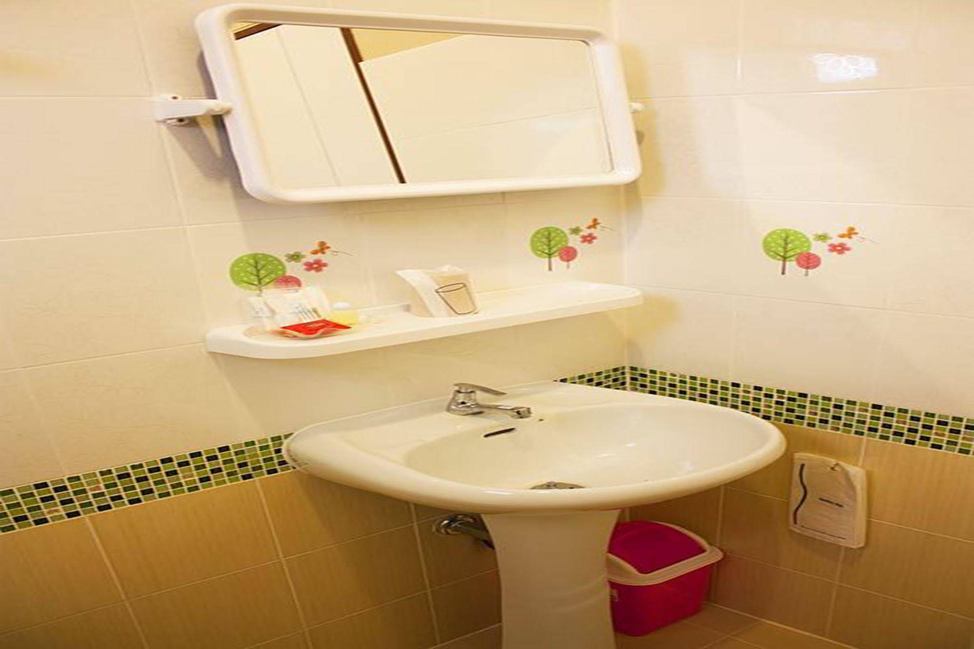 Krabi Good Luck Resort