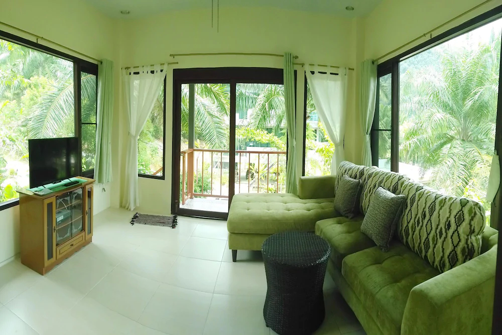 Krabi Green Hill Pool Villas