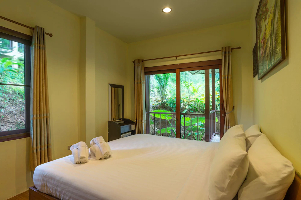 Krabi Green Hill Pool Villas
