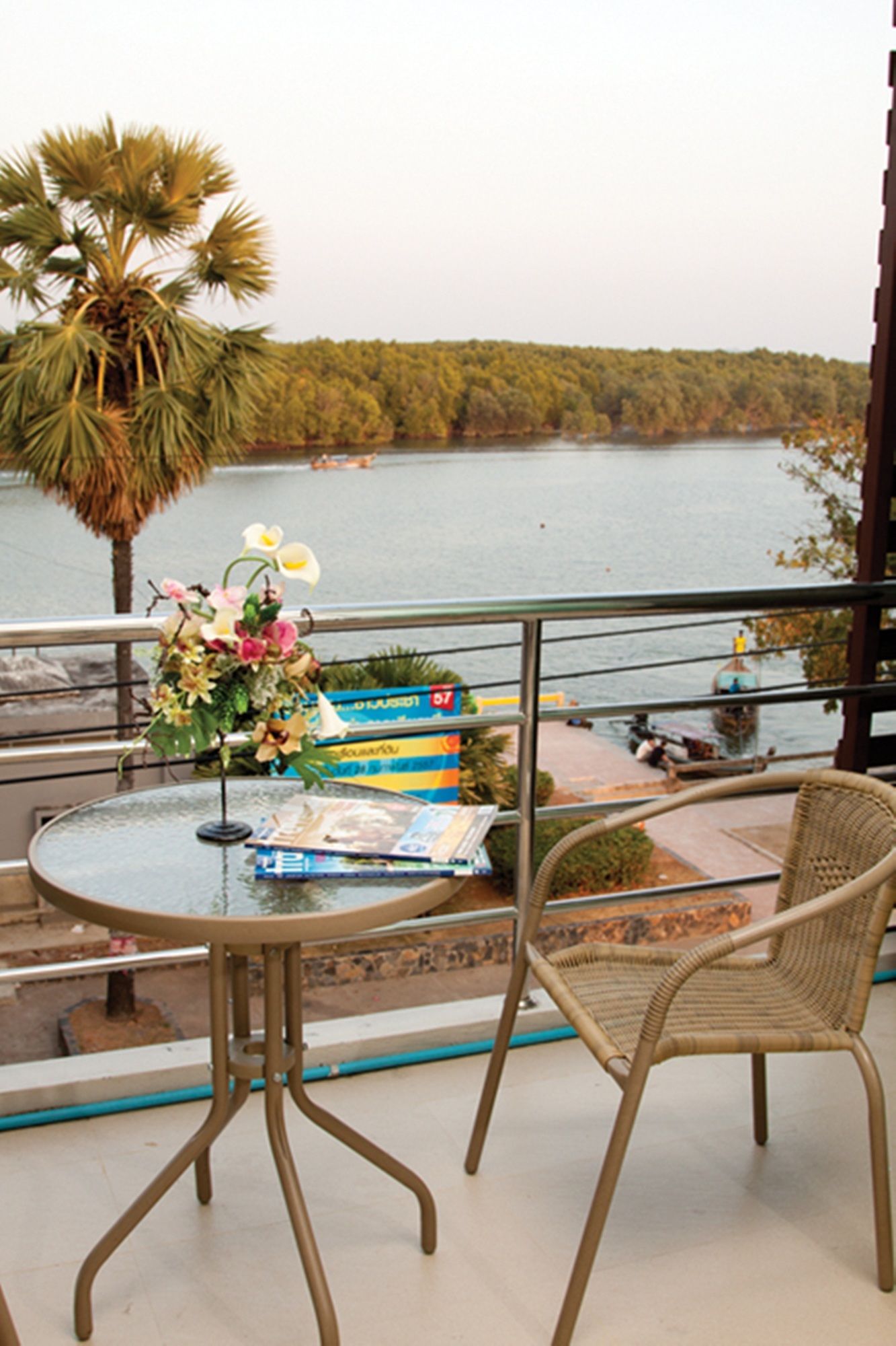 Krabi River View Hotel