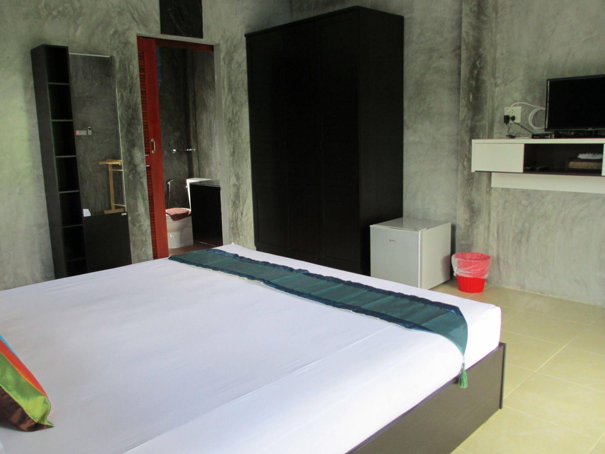 Real Relax Resort