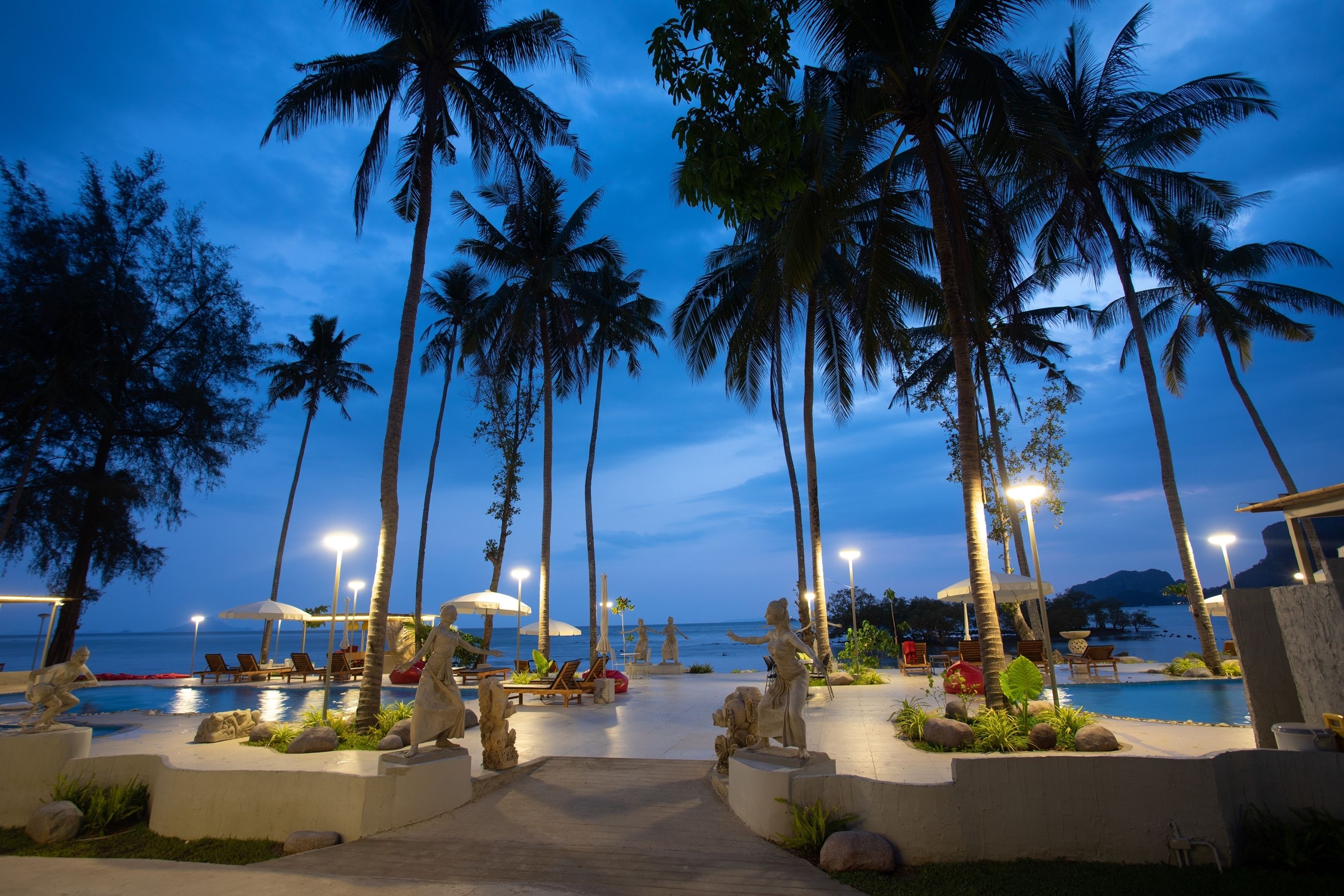 Villa Cha-Cha Krabi Beachfront Resort