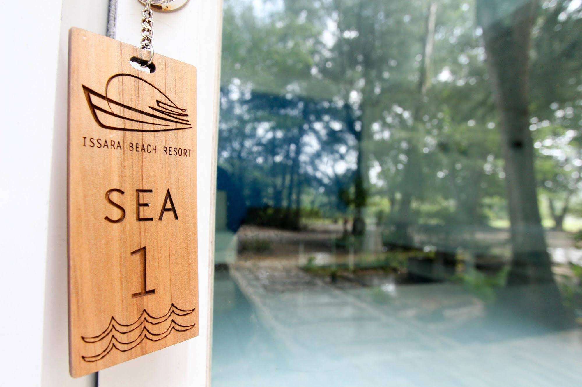 Issara Beach Resort