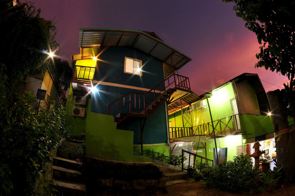 Phi Phi Sand Sea House