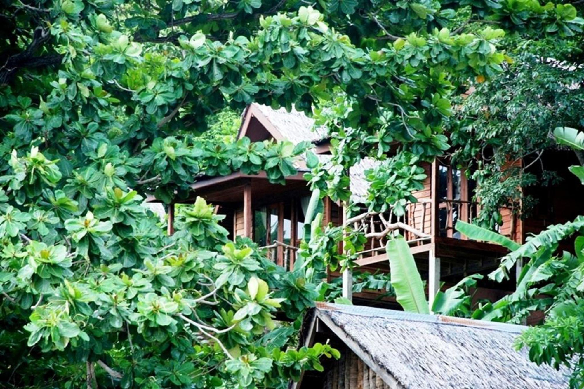 Phi Phi Sunset Bay Resort
