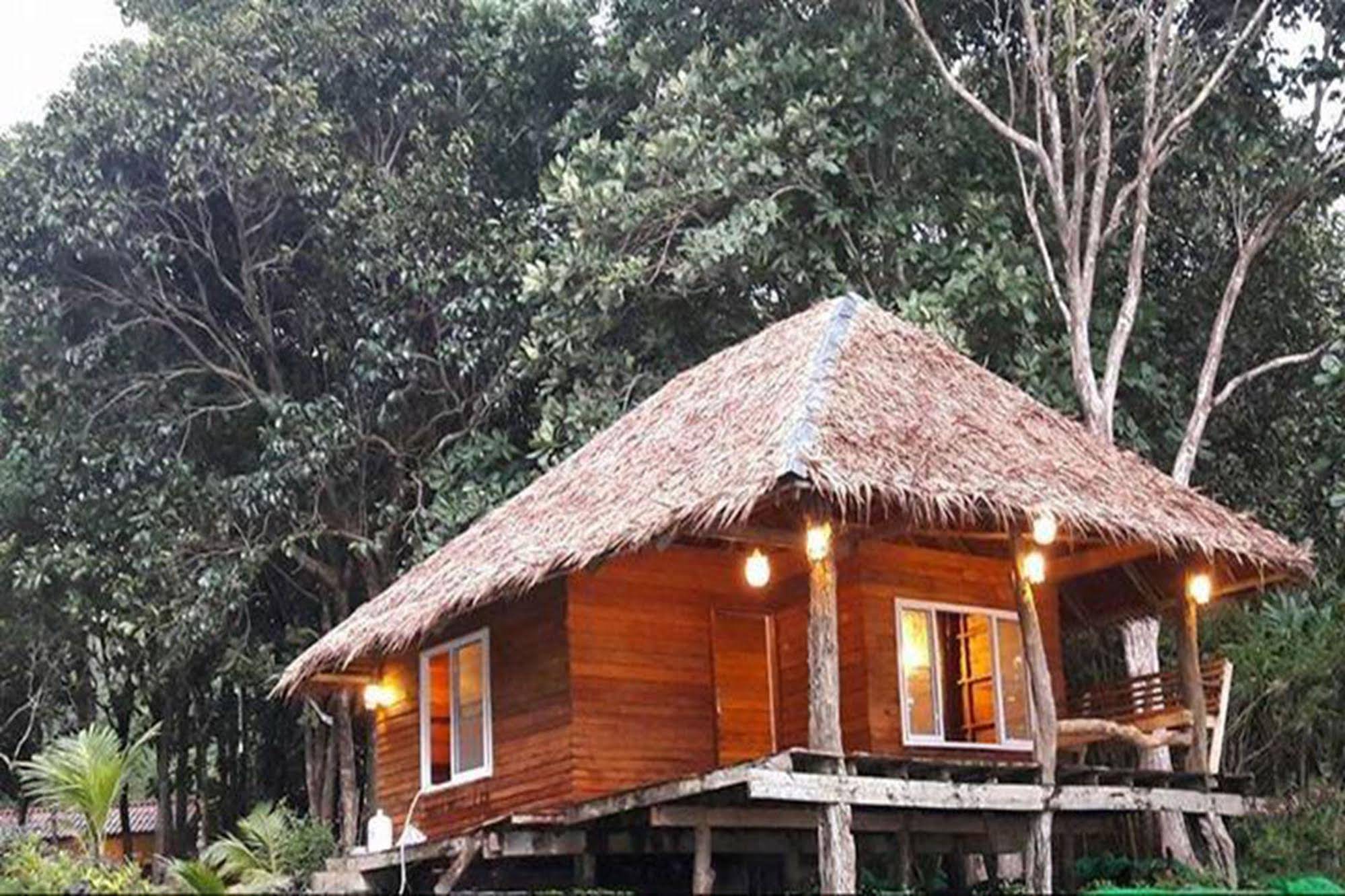 Banana Resort