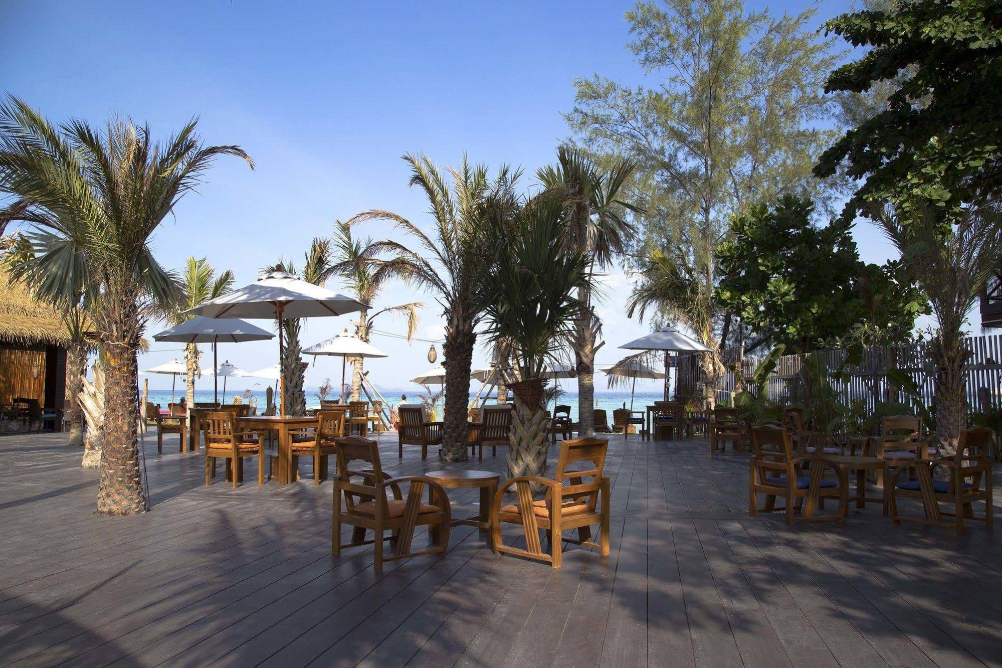 Mali Resort Sunrise Beach