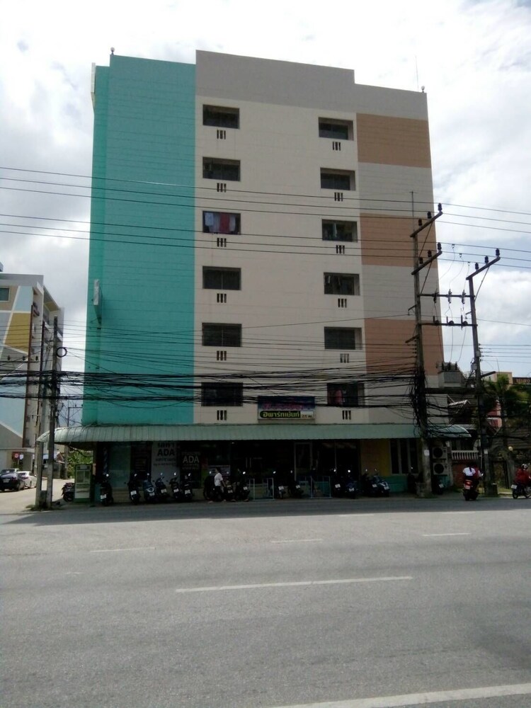 Duangthida Apartment