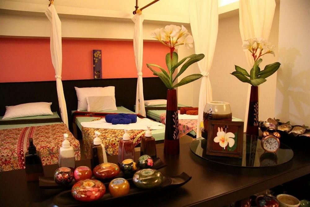 Bunjongburi Hotel