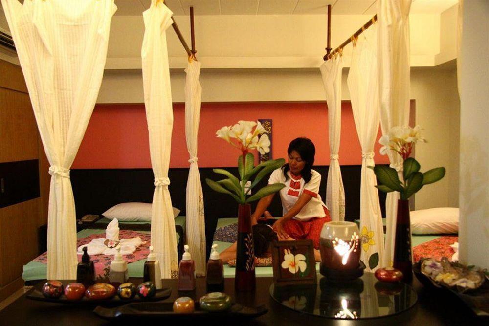 Bunjongburi Hotel
