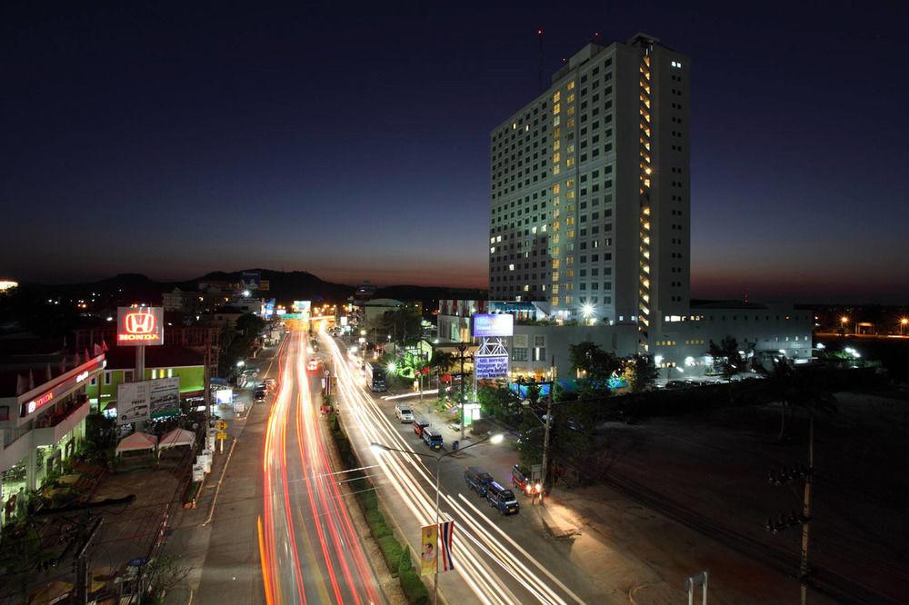 Diamond Plaza