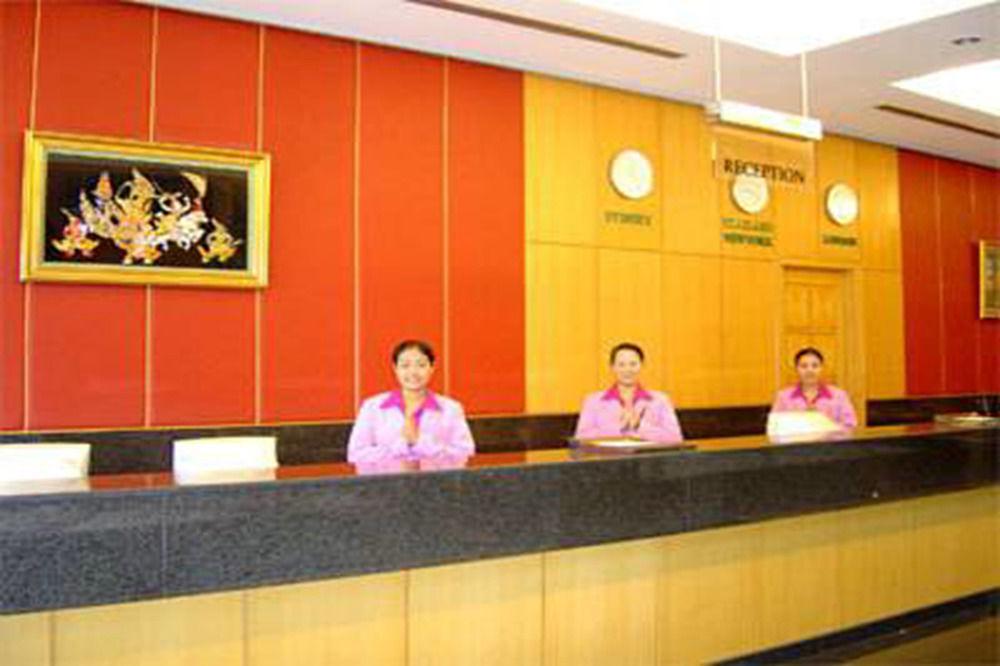 Diamond Plaza