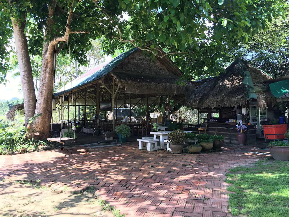 Donsak Orchid Resort