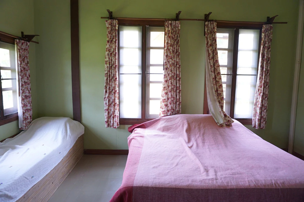 Donsak Orchid Resort