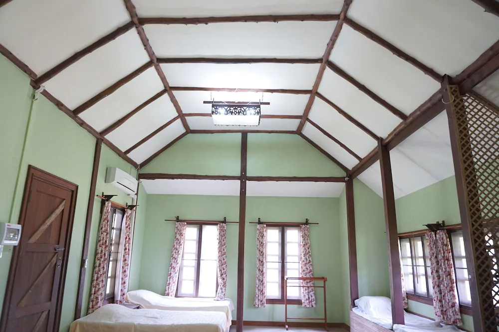 Donsak Orchid Resort
