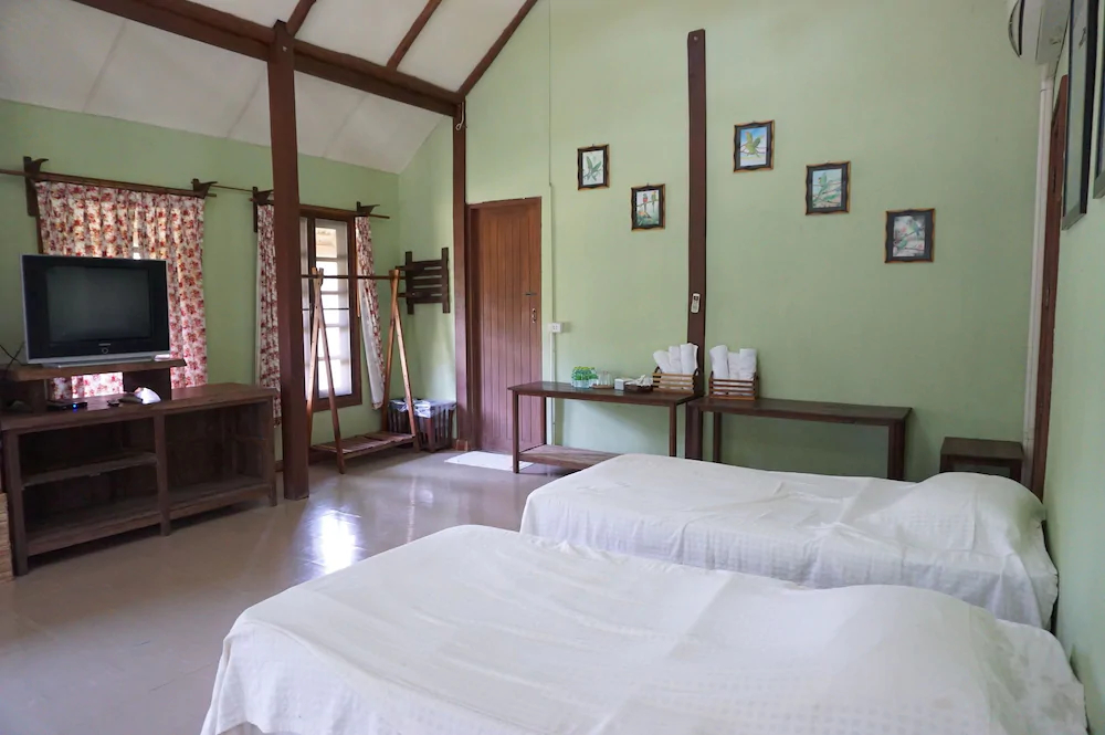 Donsak Orchid Resort