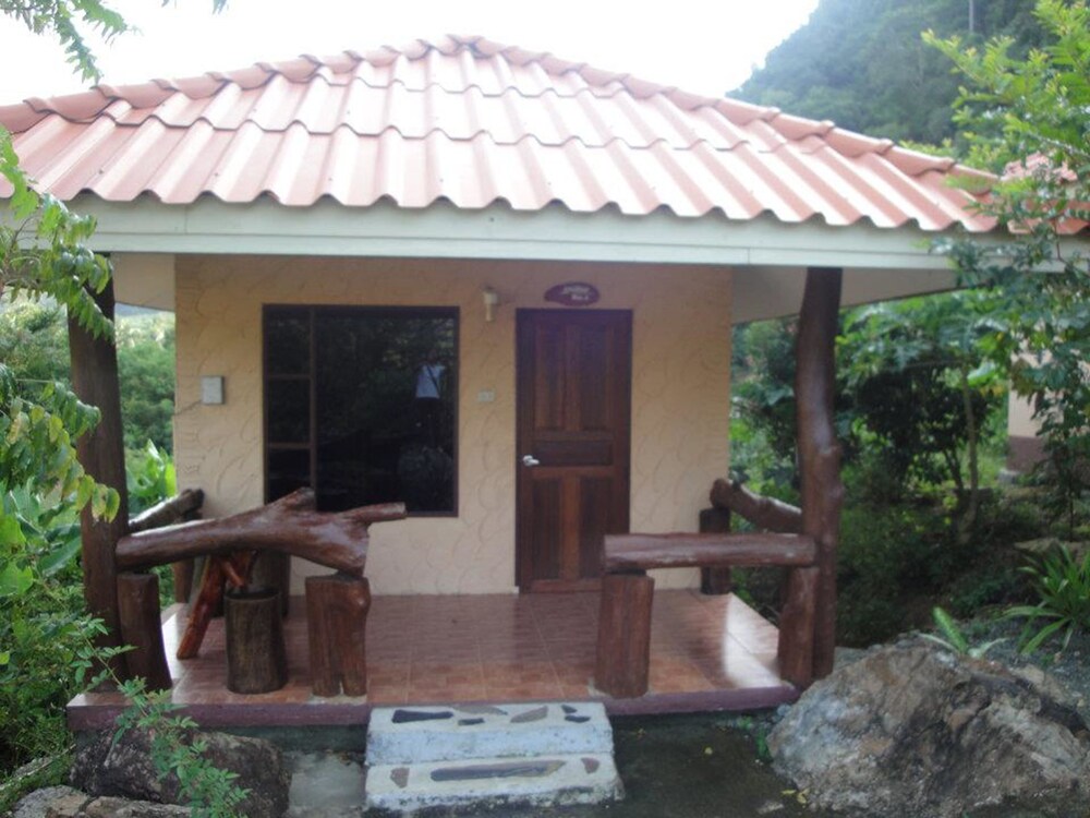 Phupha Resort