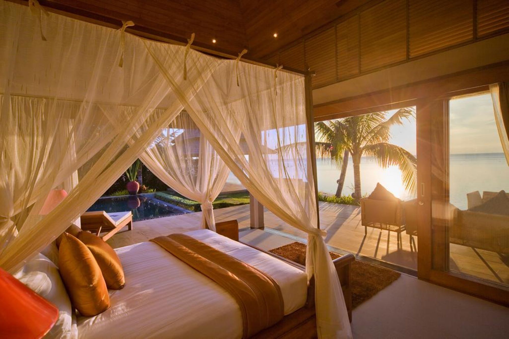 Samara Luxury Beachfront Villa