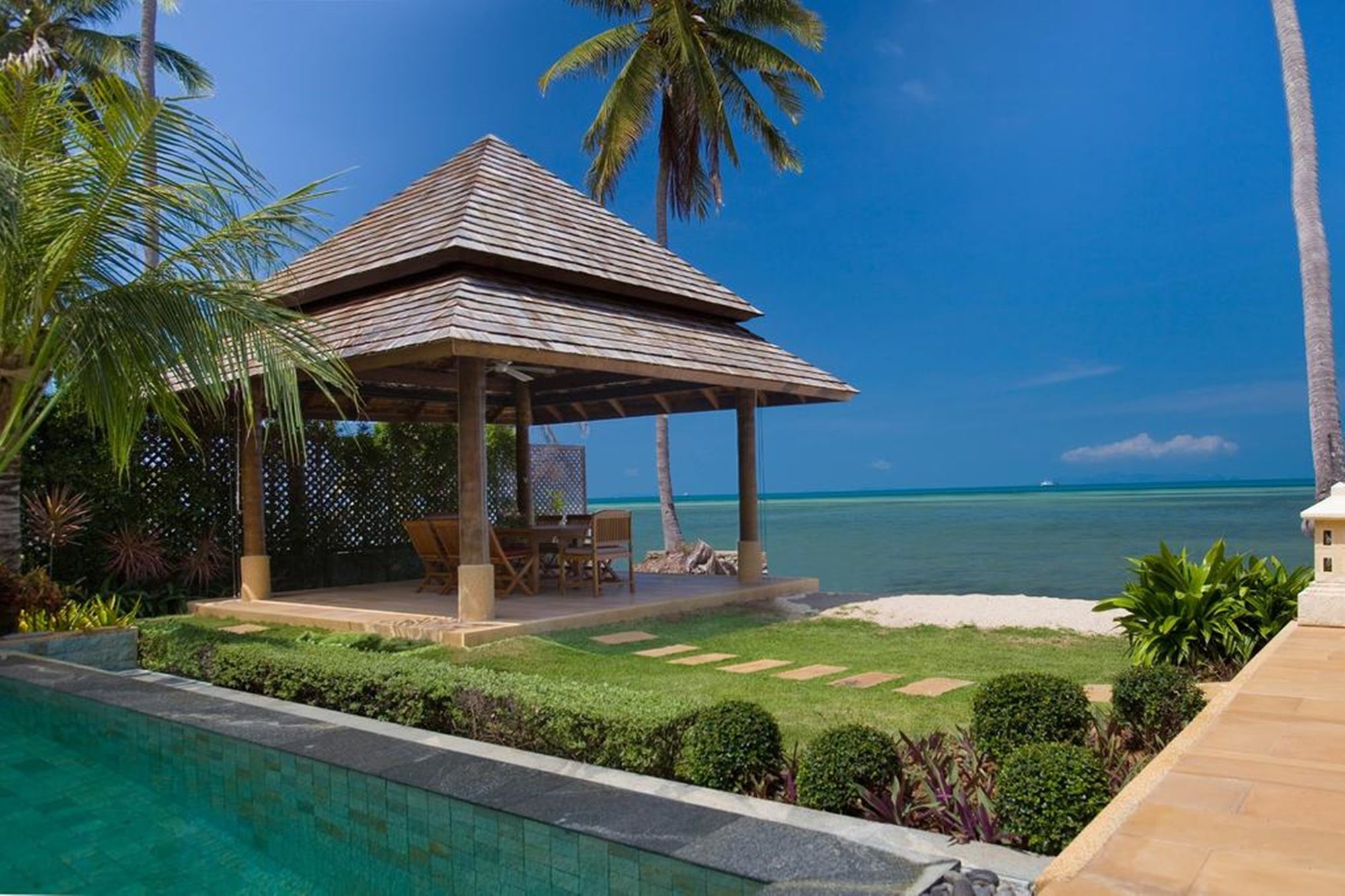 Samara Luxury Beachfront Villa