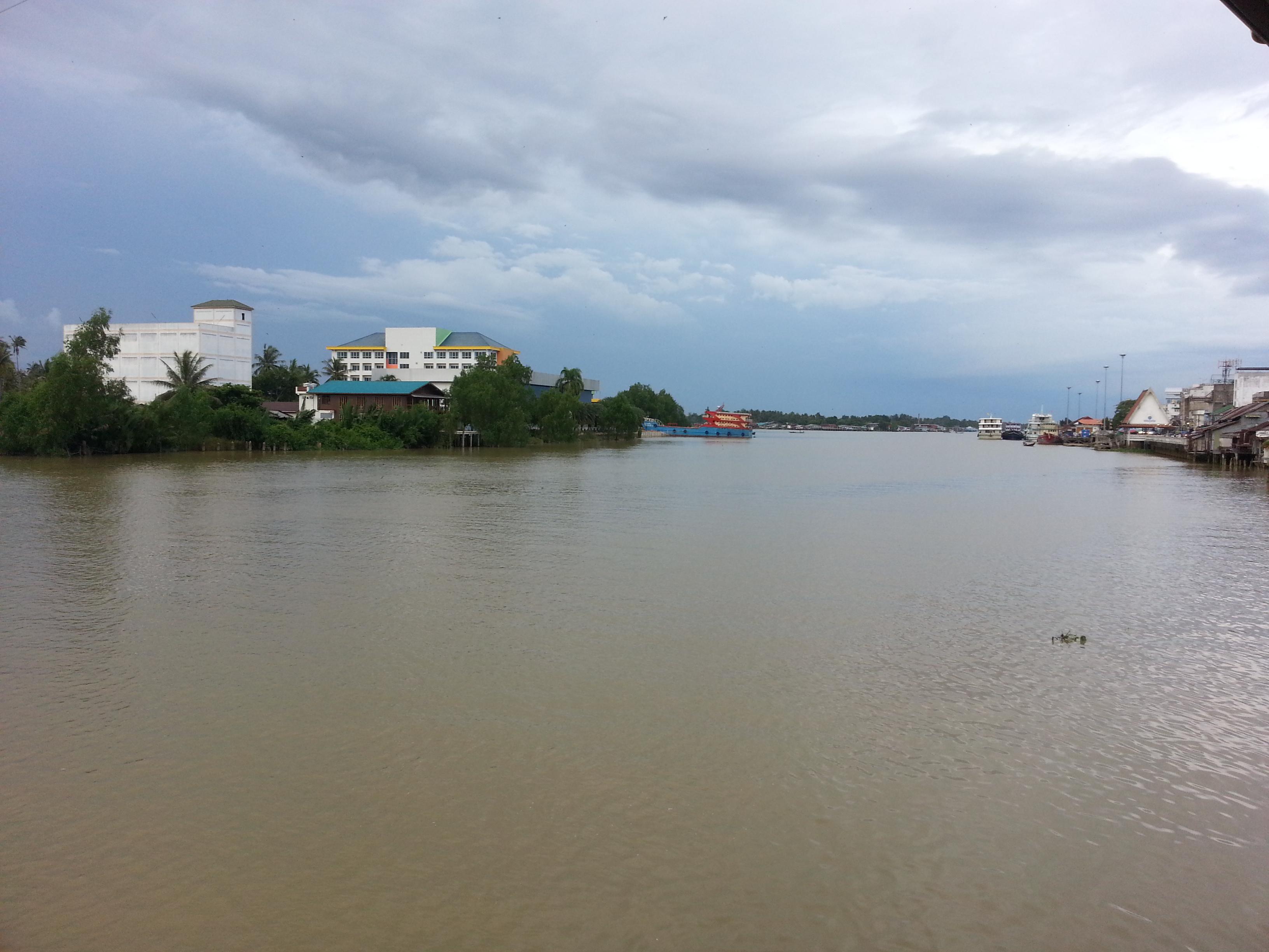 See View Riverside Hotel