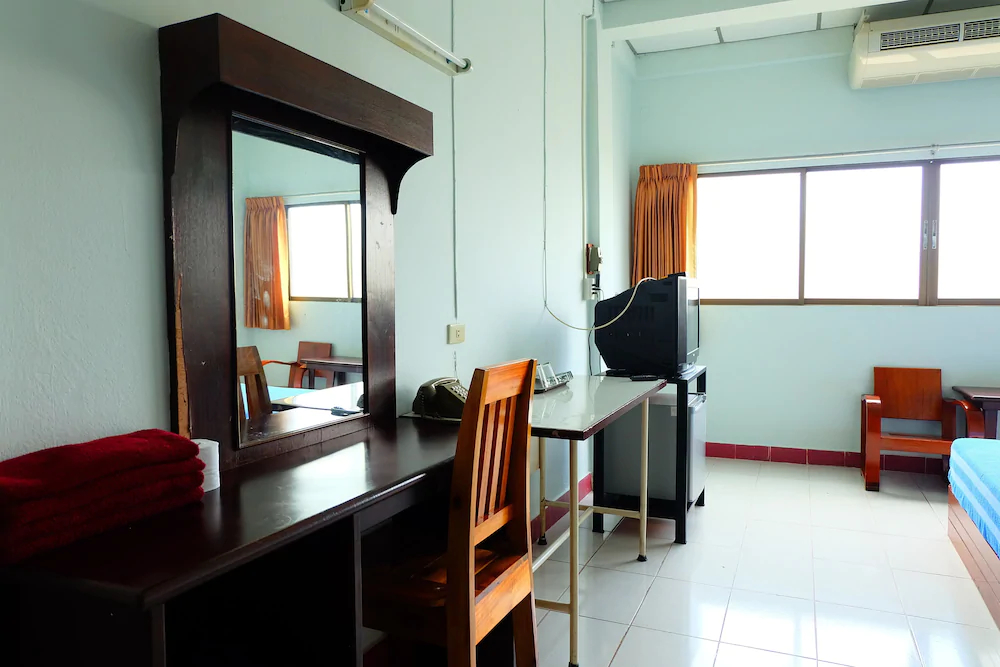 Thairungruang Hotel