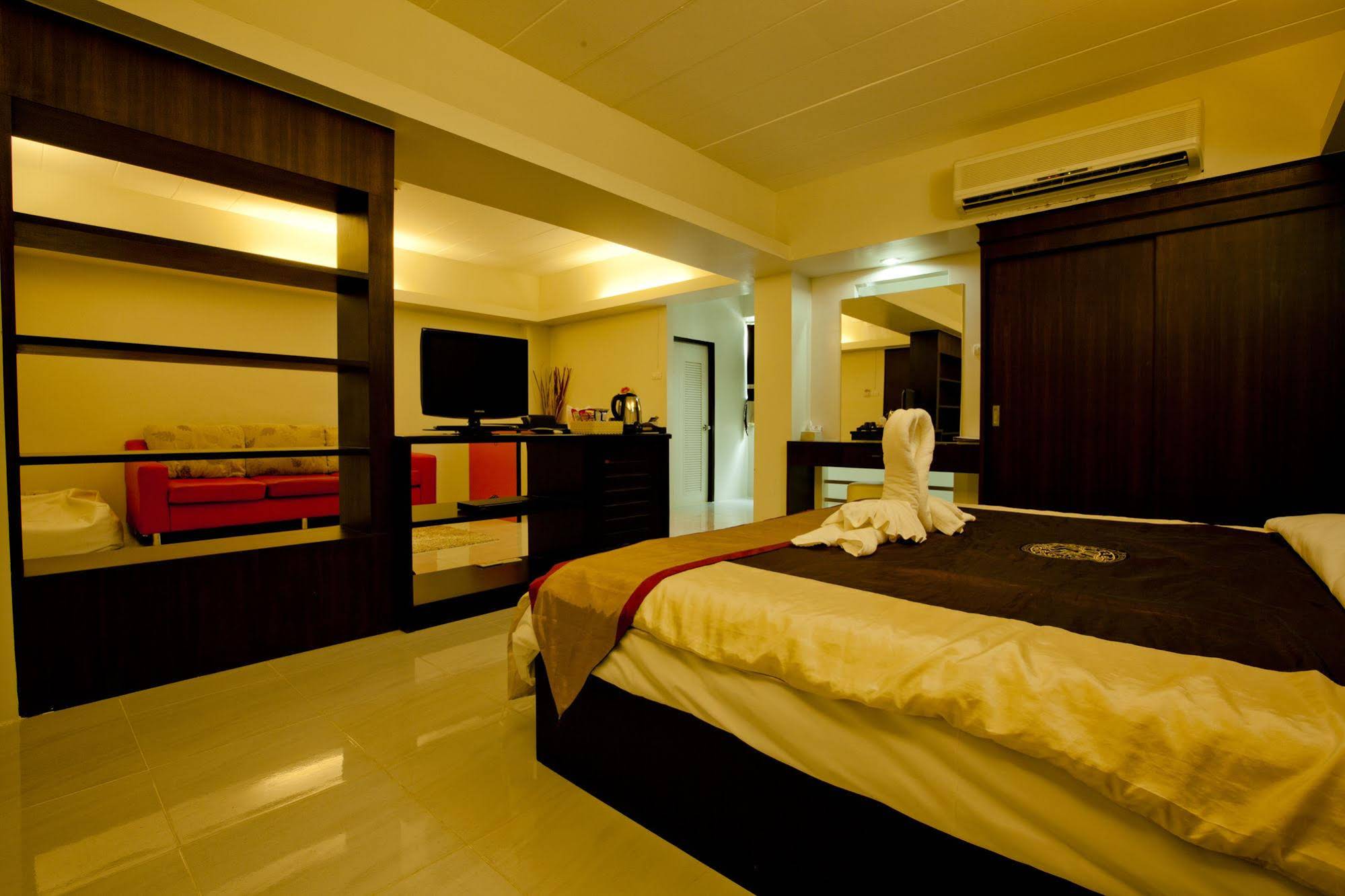 The One Hotel