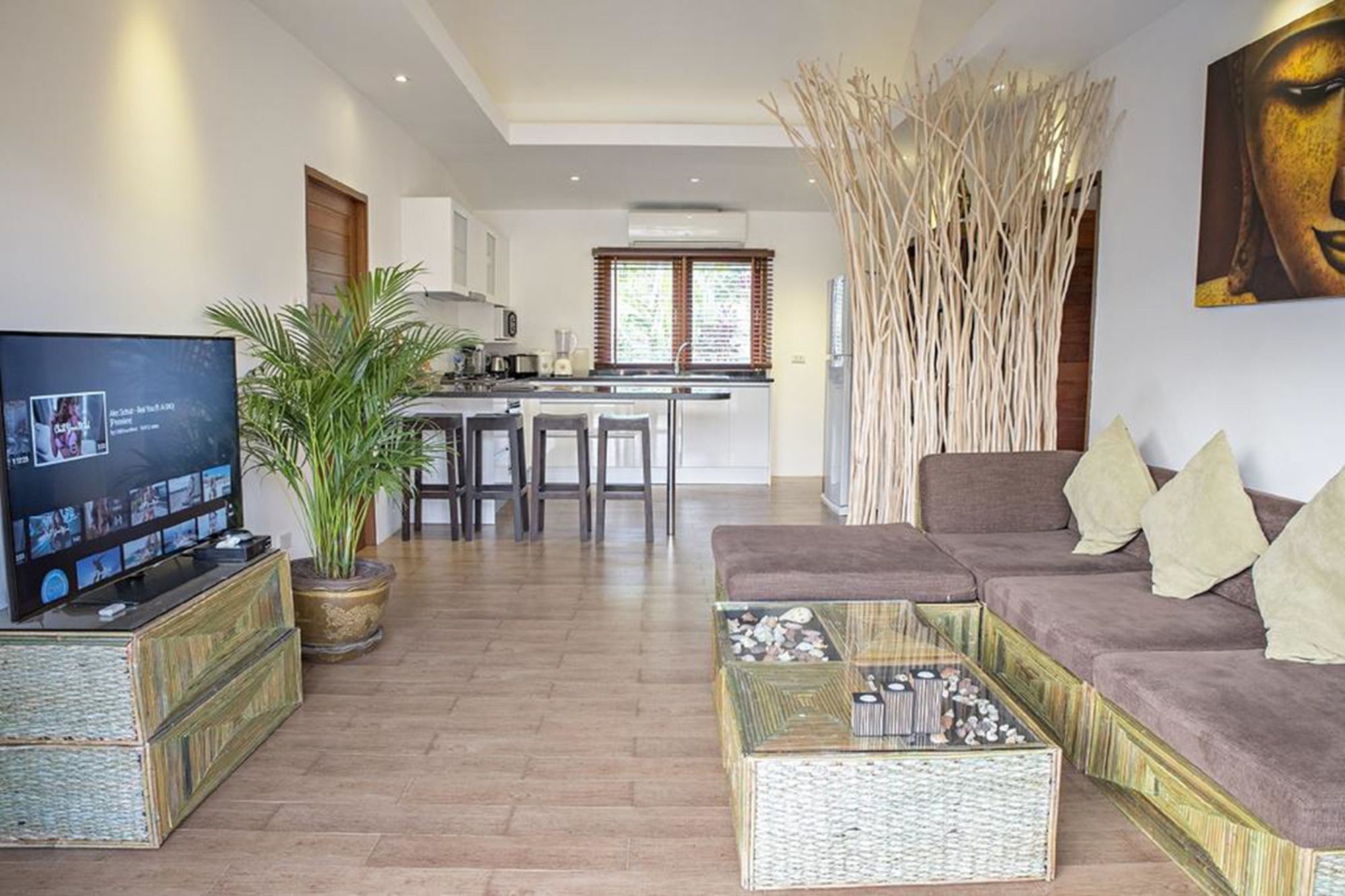 Tropical Season Villa Resort