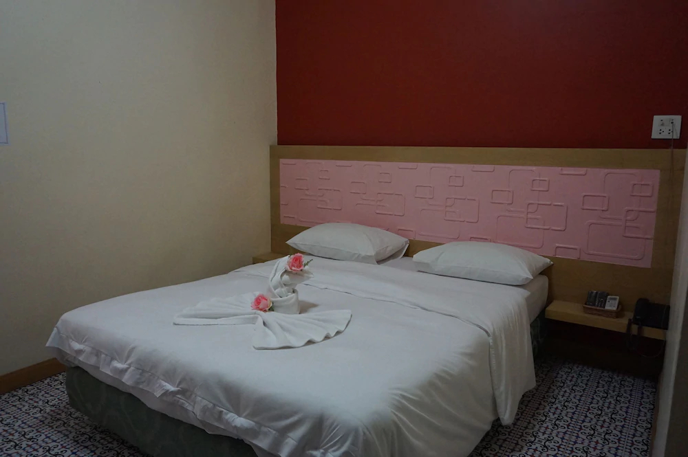 The Loom Resort Thung Song