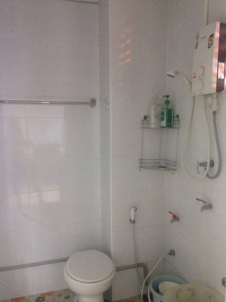 Malin House Apartment 1 Trang