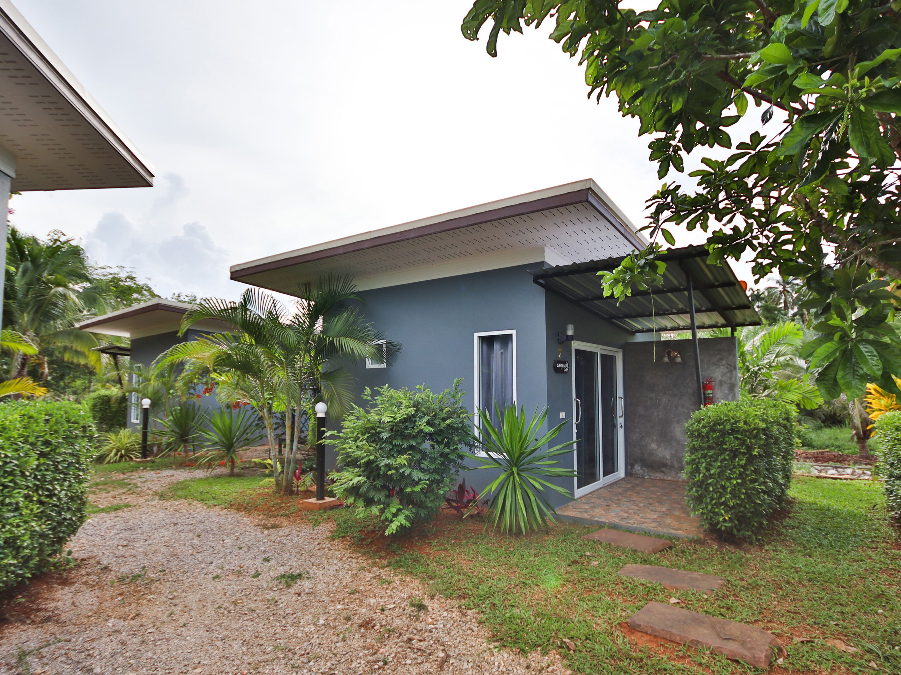 Pang Chompu Resort by OYO Rooms