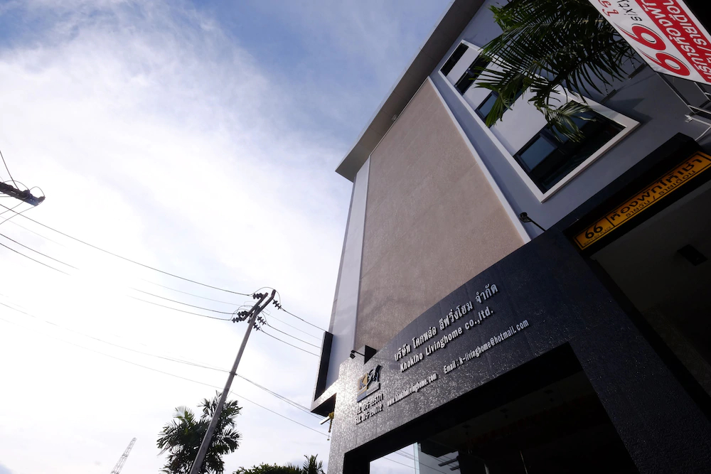 Sixty Six Place Hotel