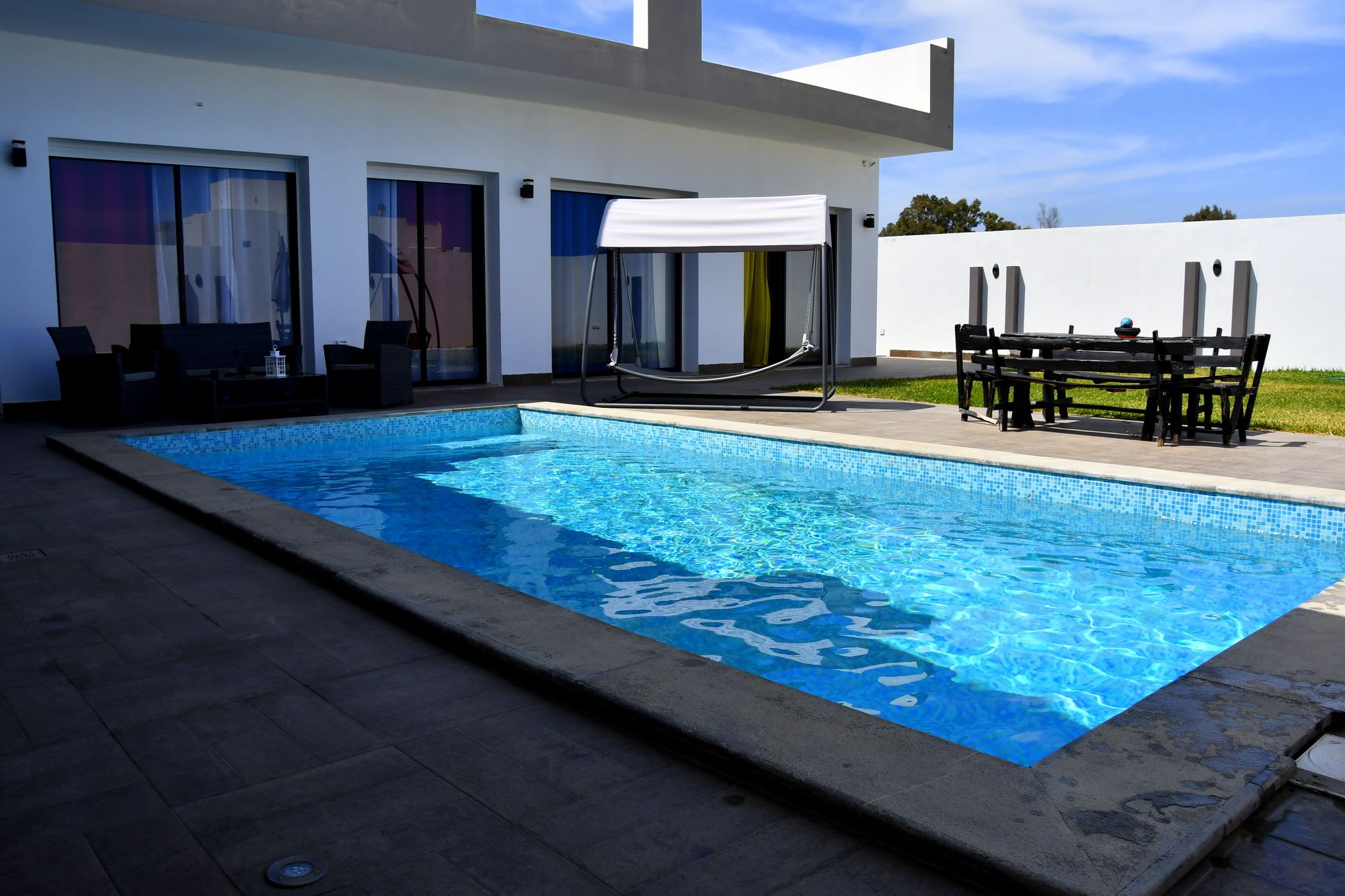 Limo's House
