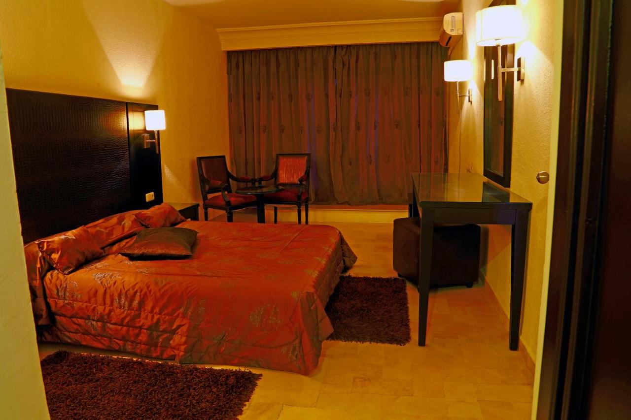 Hello Yasmine Hotel