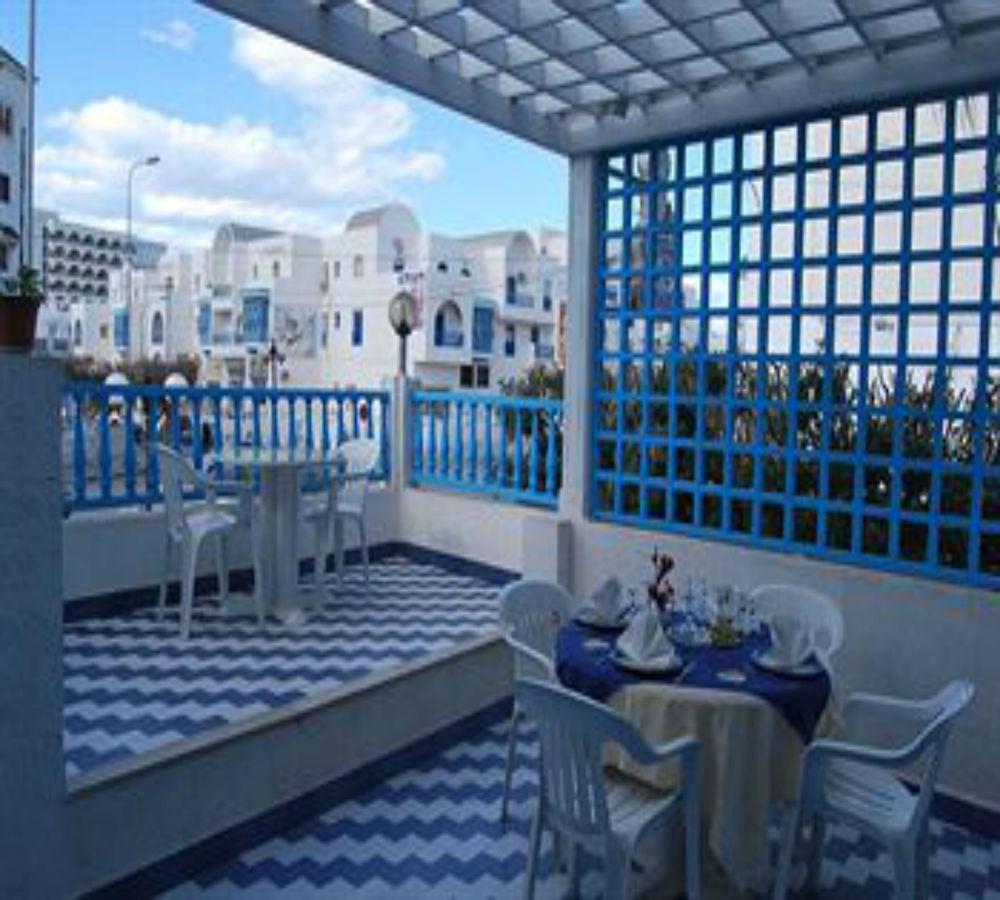Corniche Palace