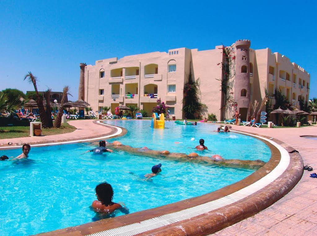 Sun Beach - Club Playa Sol Resort
