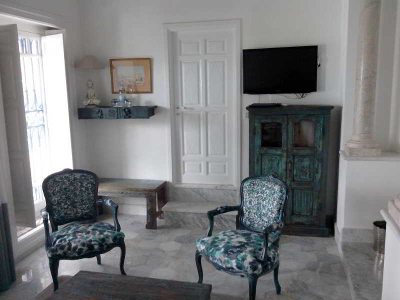 La Villa Bleue