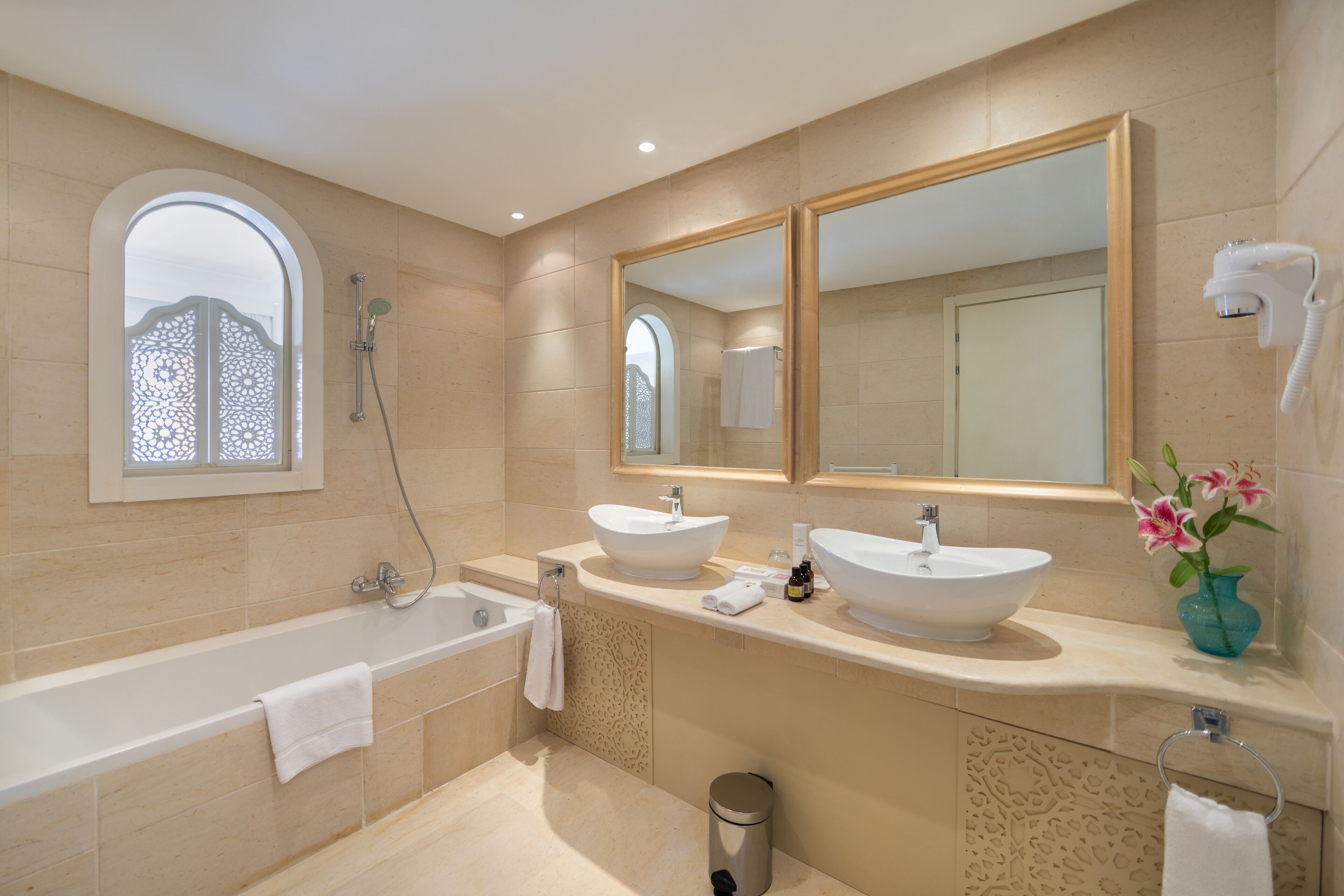 Royal Tulip Korbous Bay Thalasso & Springs