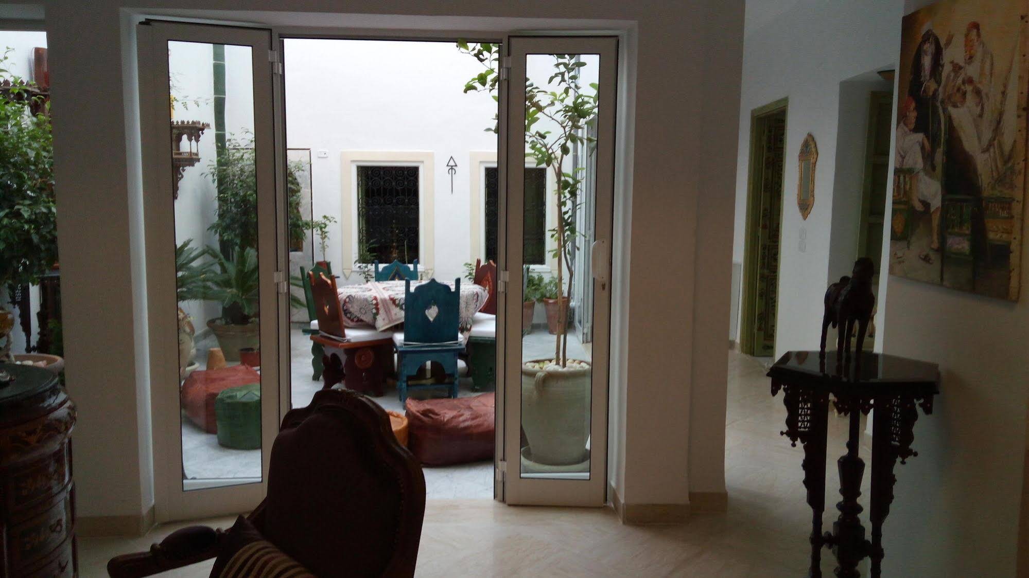 El Patio Courtyard House