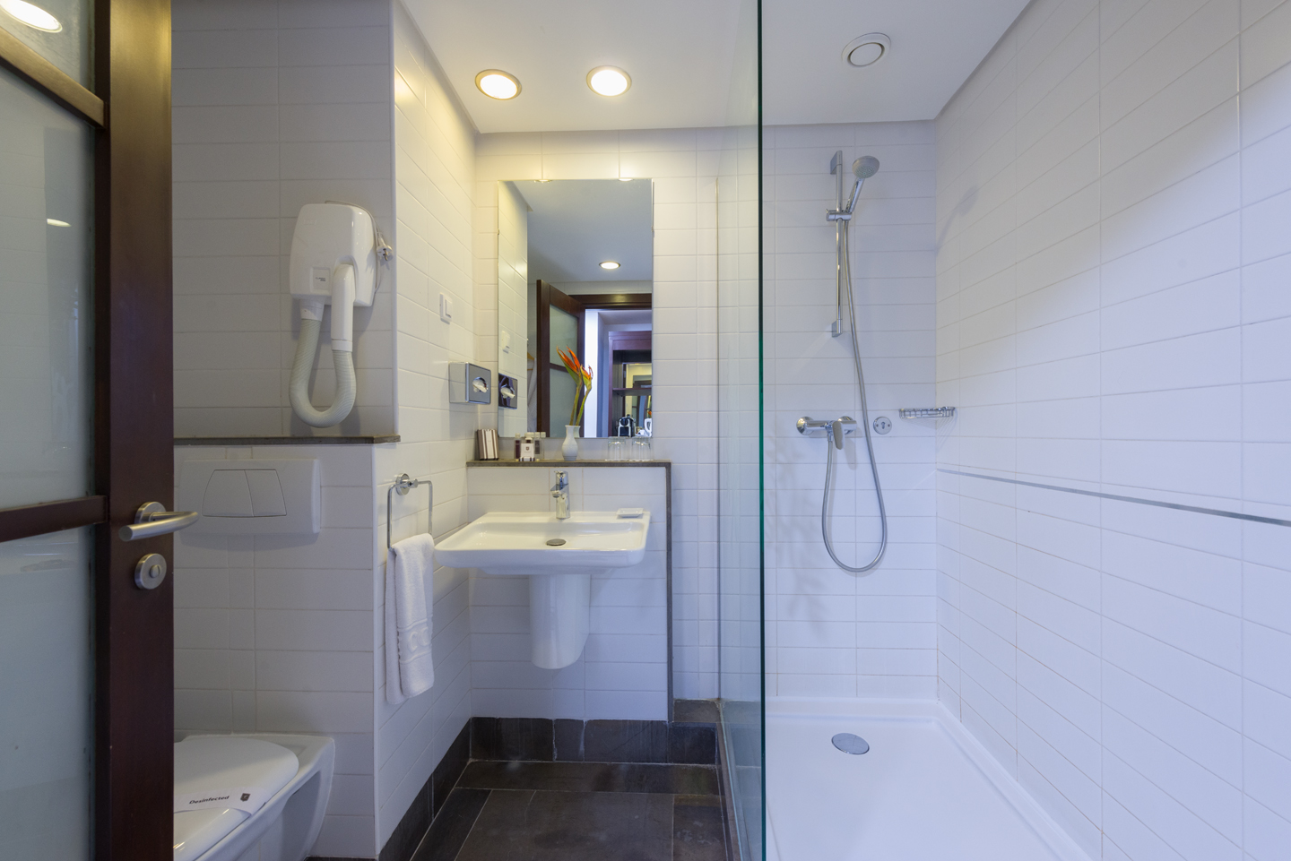 Le Corail Suites Hotel