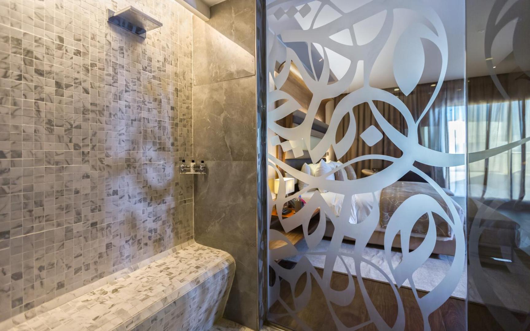 Mövenpick Hotel du Lac Tunis