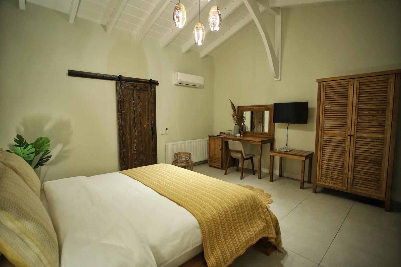 SASA SAPANCA Hotel & Restaurant