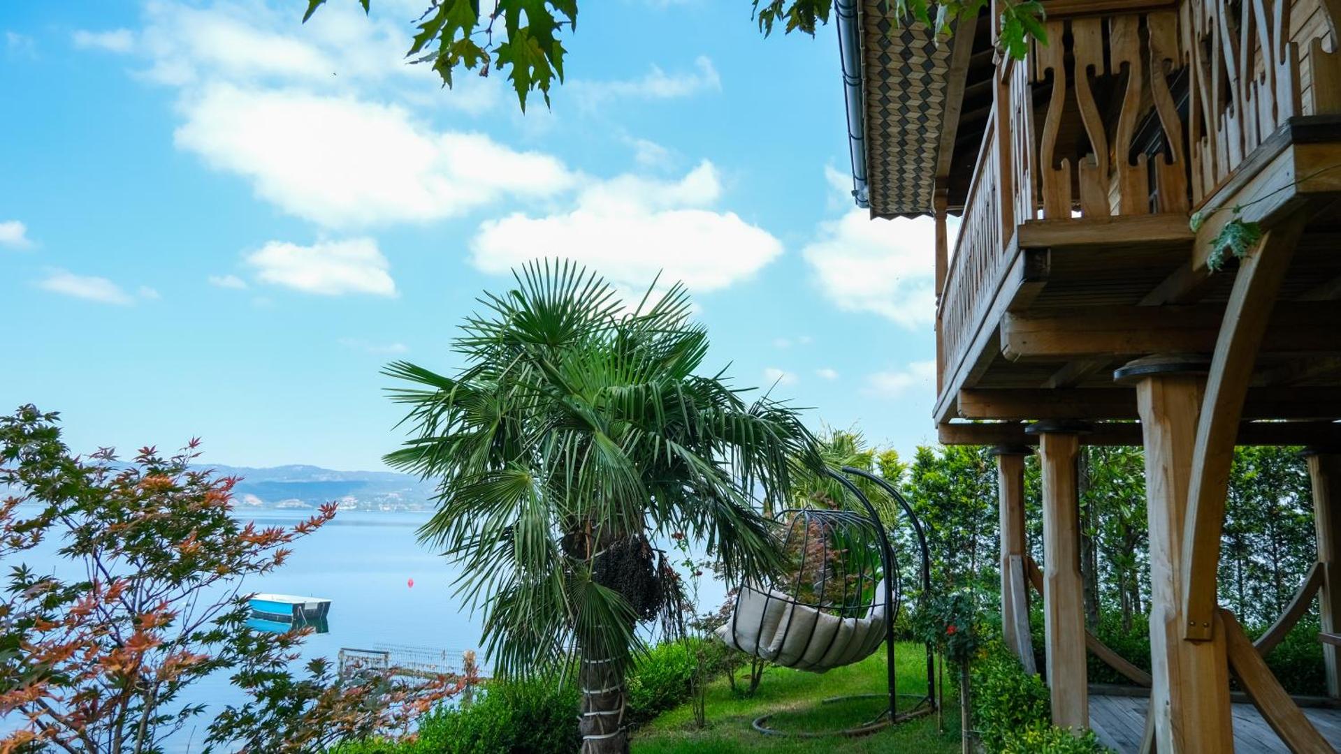SASA SAPANCA Hotel & Restaurant