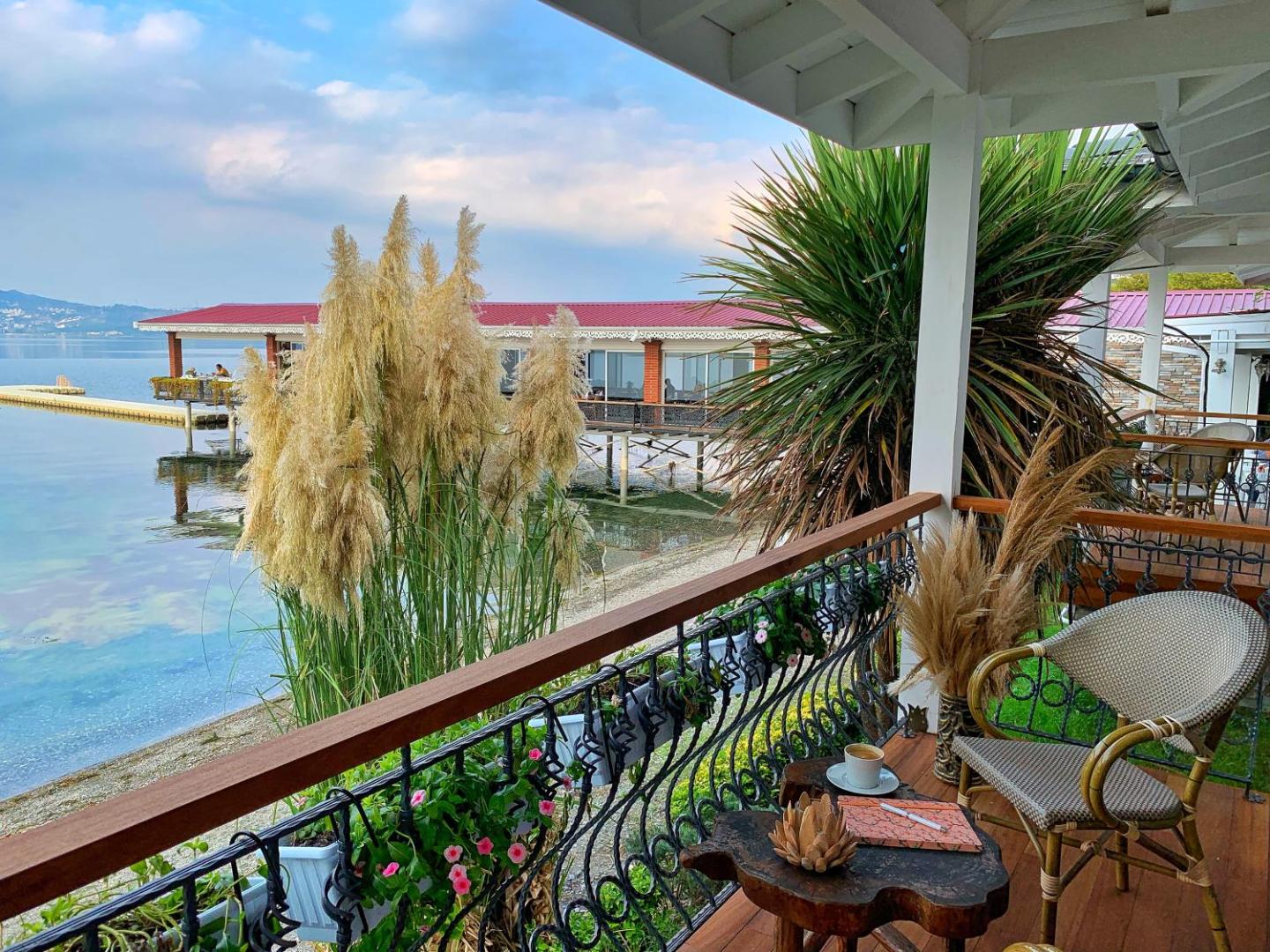 SASA SAPANCA Hotel & Restaurant