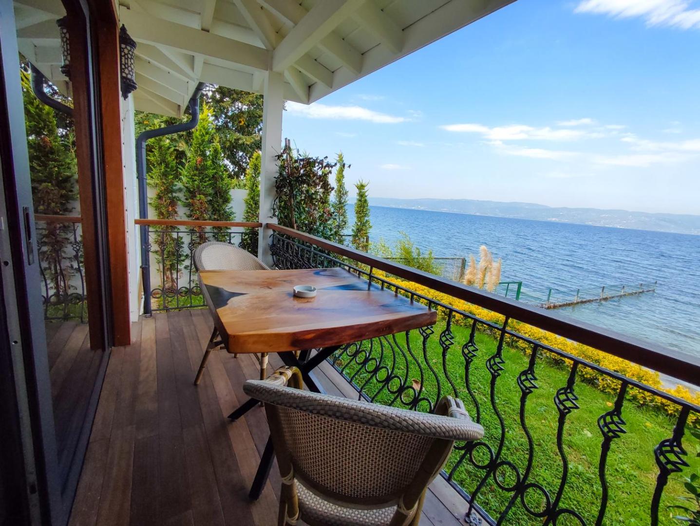 SASA SAPANCA Hotel & Restaurant