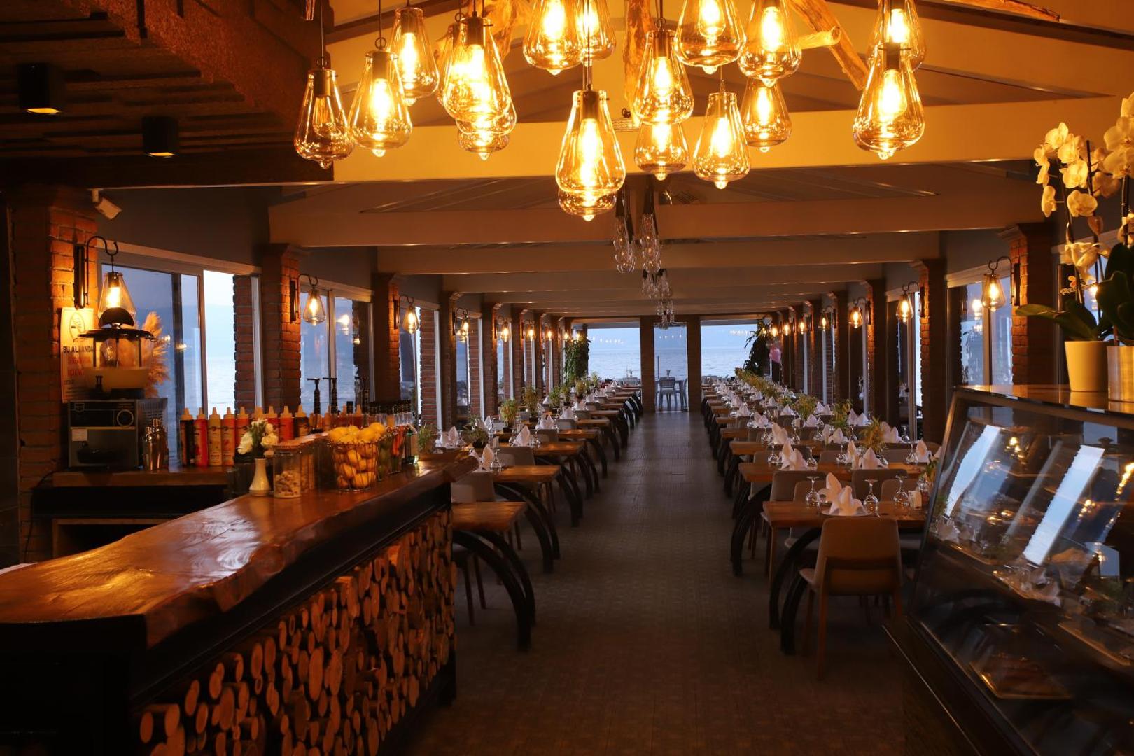 SASA SAPANCA Hotel & Restaurant